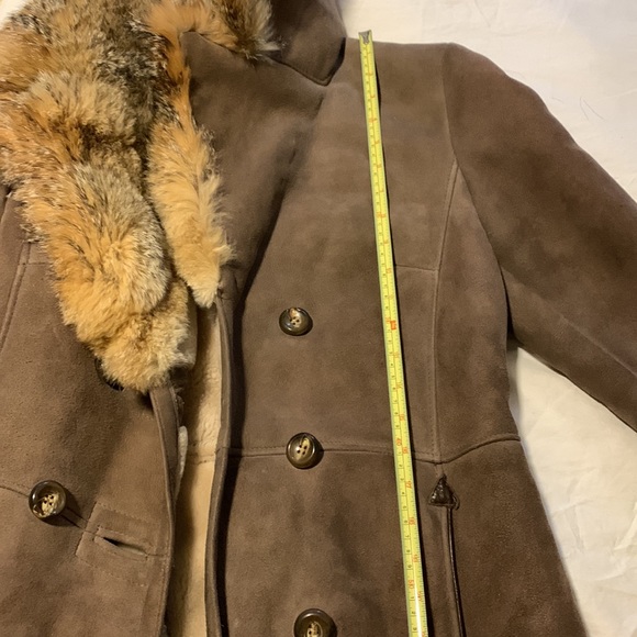 Jeno de Paris Shearling Coat w Genuine Fur Collar - Picture 15 of 16